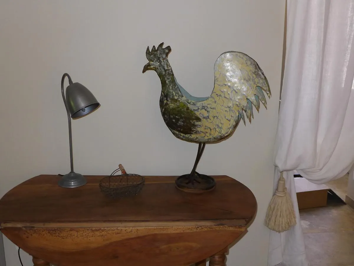 Le Moulin De Saint-Julien Bed & Breakfast